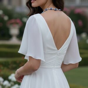 Beautiful genuine sterling blue and blue pearls set on sterling silver.925